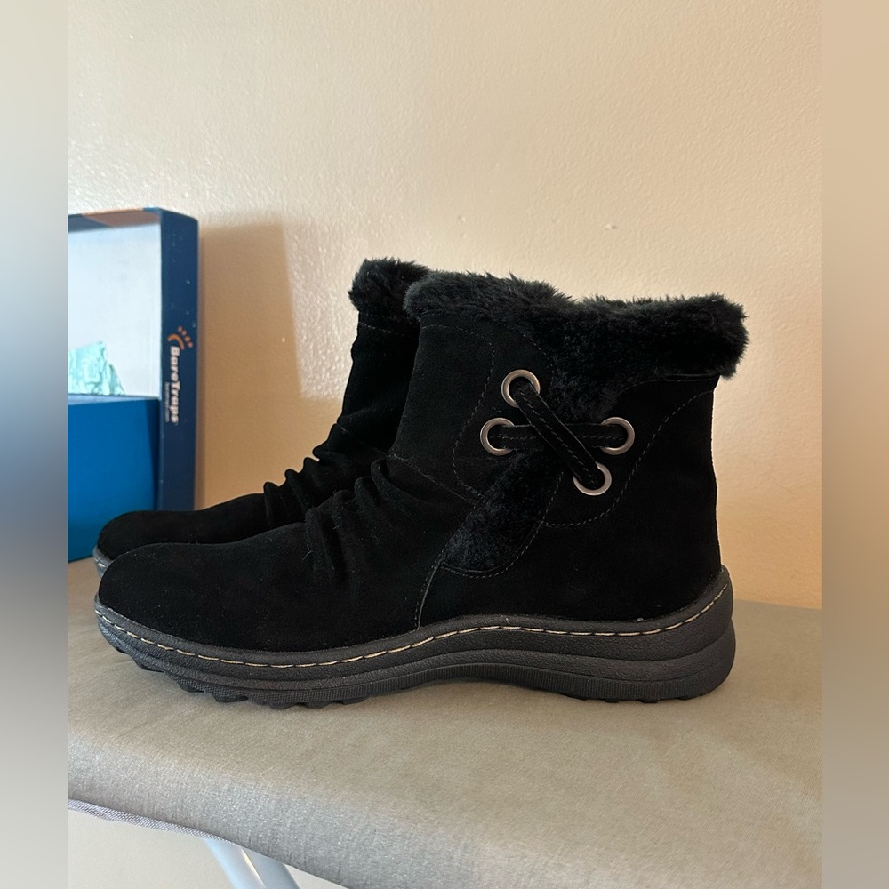 BareTraps Adalyn Black Suede Snow Boots sz 10